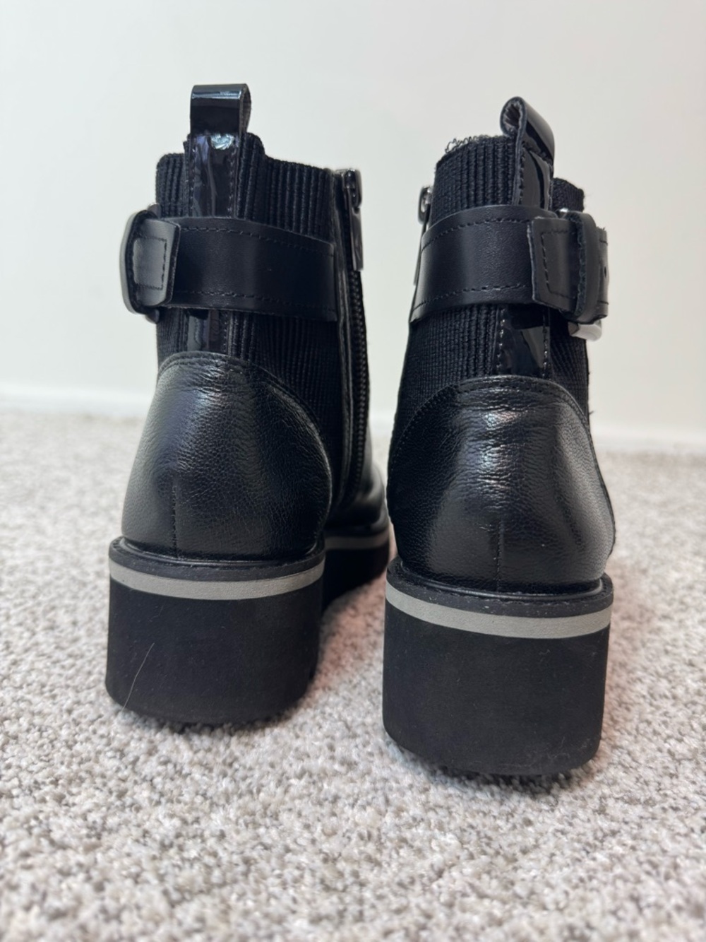 Donald J Pliner Tinsley Distressed Leather Wedge Bootie Black 7.5 Quiet Luxury - Picture 5 of 11